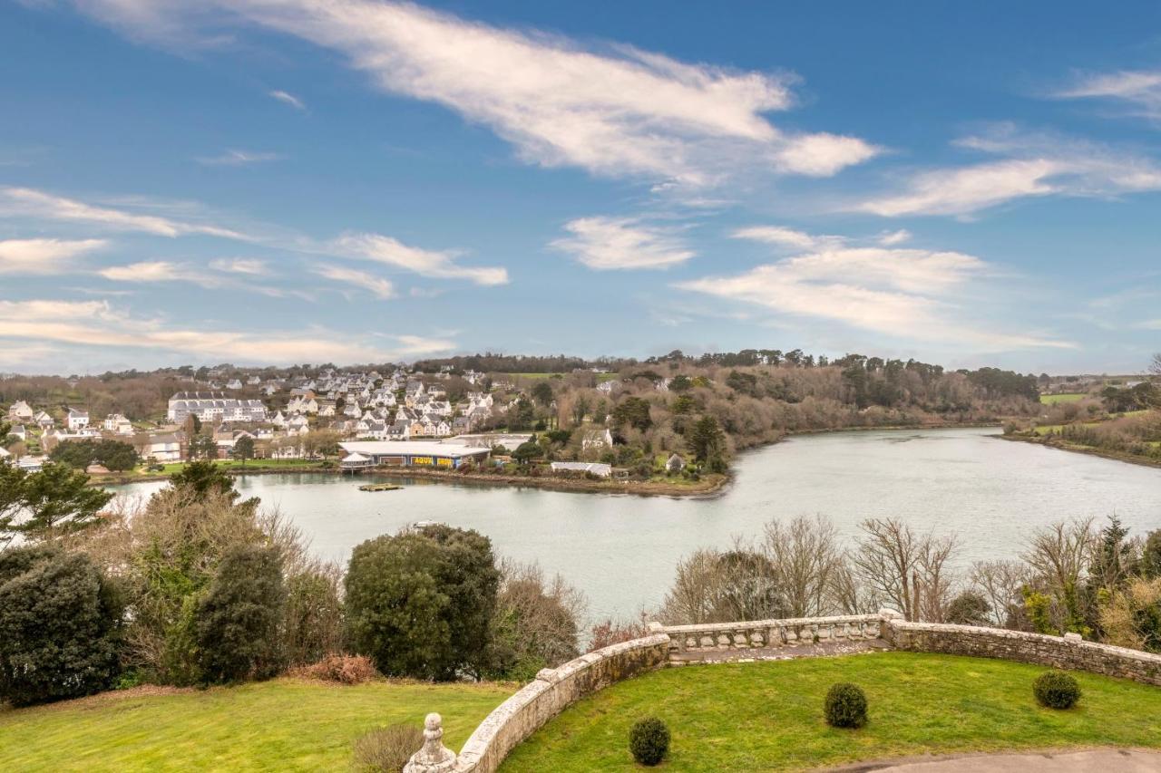 Chateau De Locqueran Pierres Et Filets Bleus Audierne Exteriér fotografie