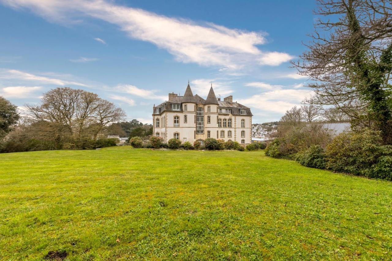 Chateau De Locqueran Pierres Et Filets Bleus Audierne Exteriér fotografie
