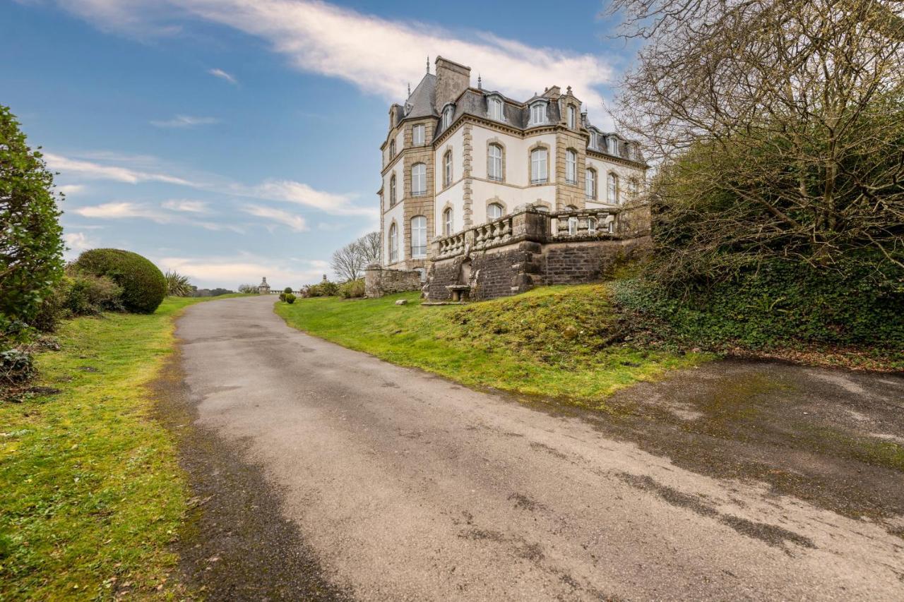 Chateau De Locqueran Pierres Et Filets Bleus Audierne Exteriér fotografie